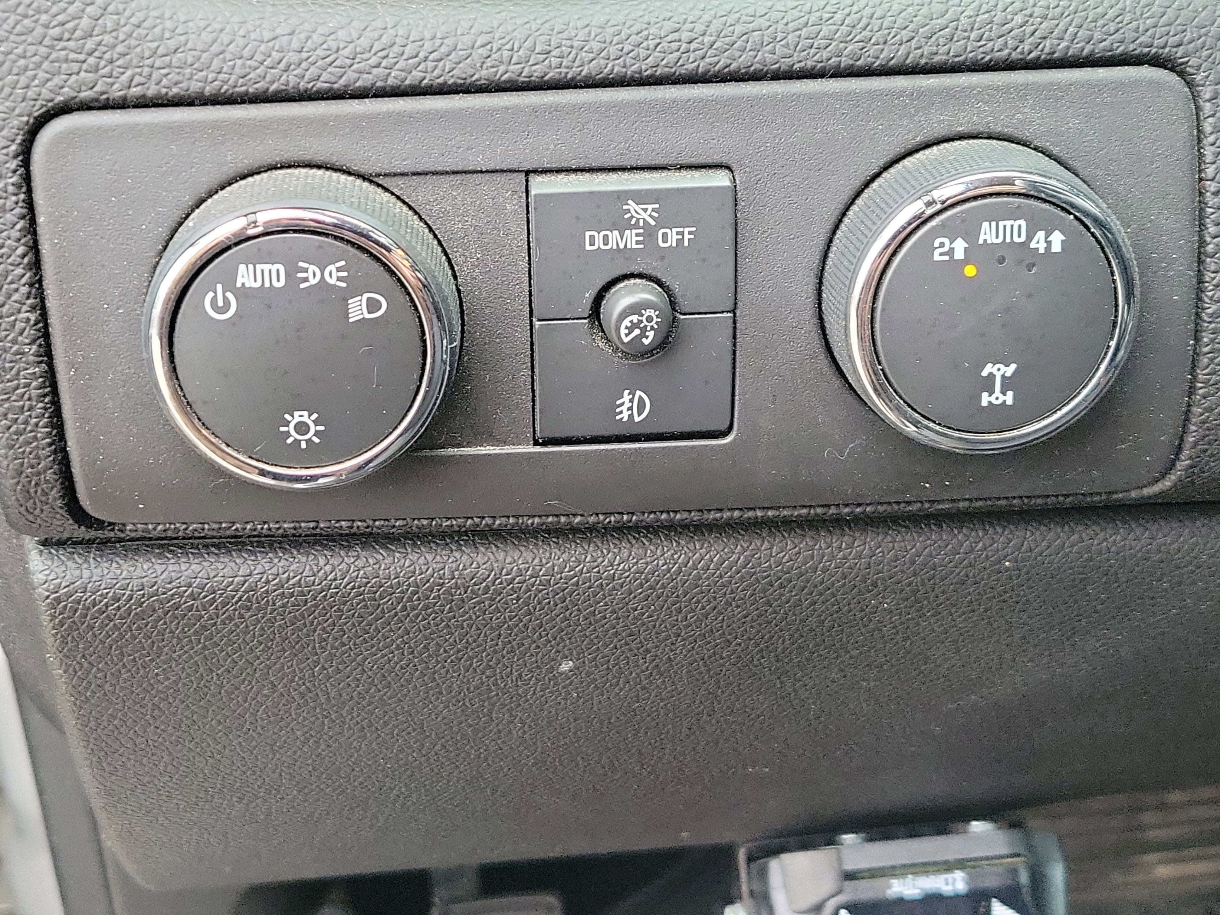 Used 2013 GMC Yukon SLE AWD/4WD image 30