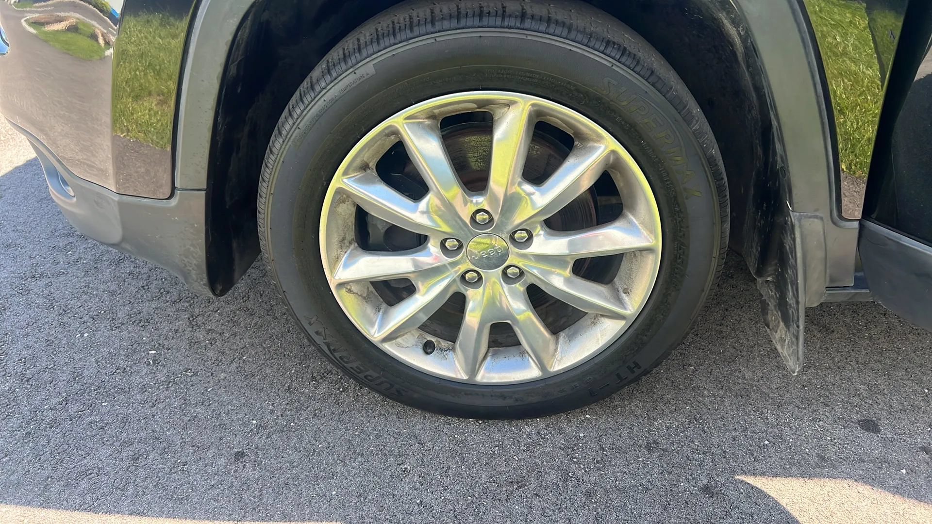 Used 2016 Jeep Cherokee Limited FWD image 28
