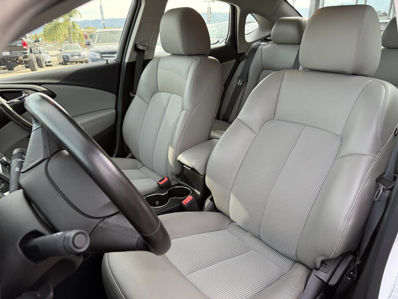 Used 2014 Buick Verano FWD image 10