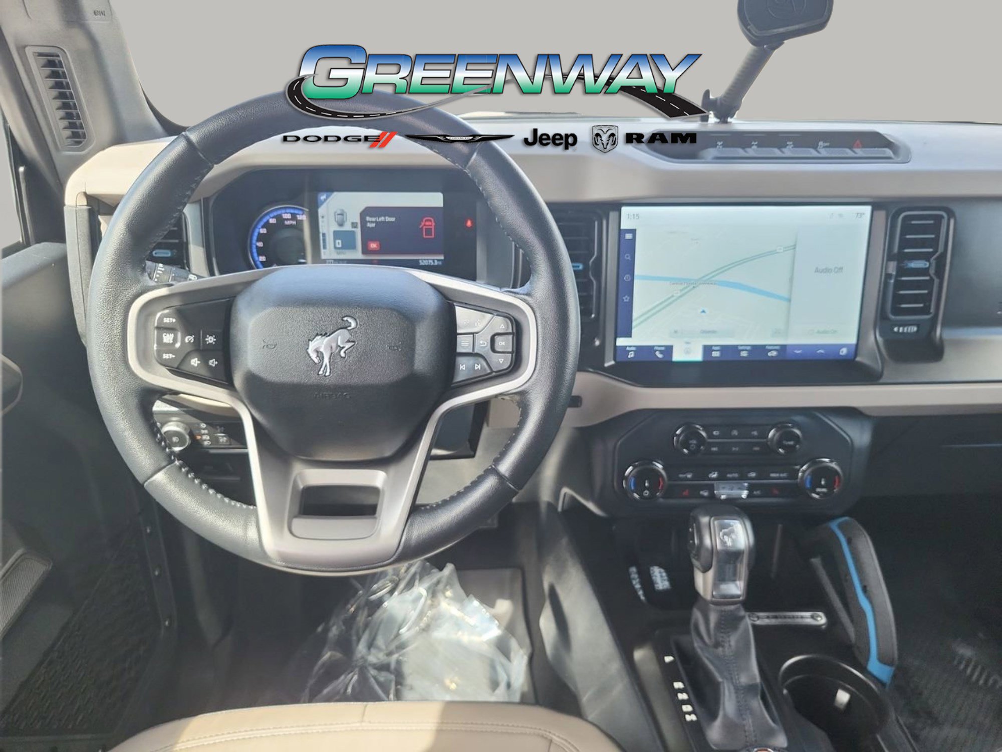 Used 2022 Ford Bronco Wildtrak image 12