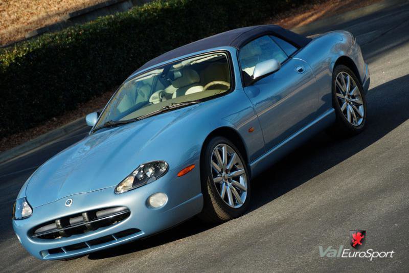 Used 2006 Jaguar XK8 Convertible image 3