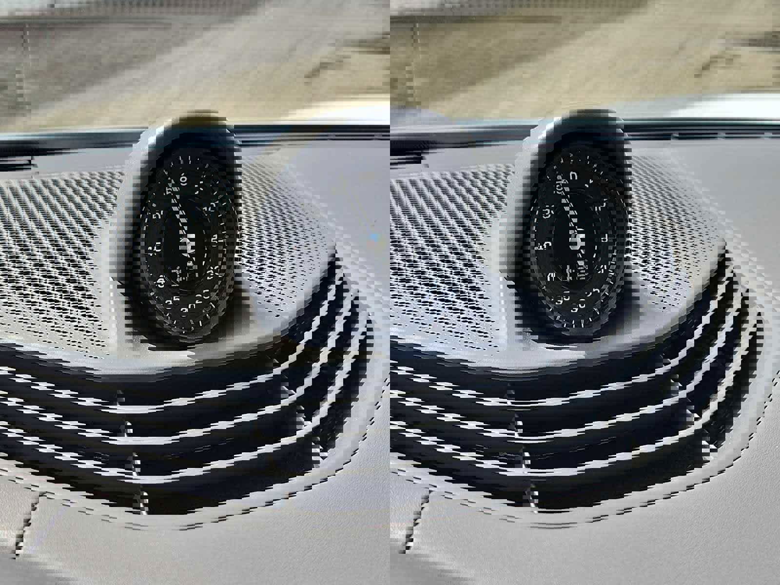 Certified 2022 Porsche Taycan GTS image 26