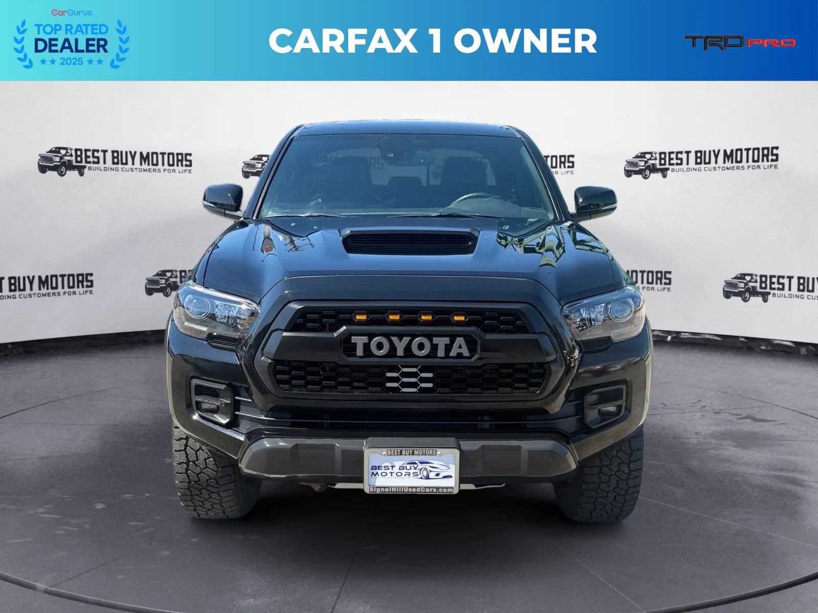 Used 2019 Toyota Tacoma TRD Pro AWD/4WD image 2