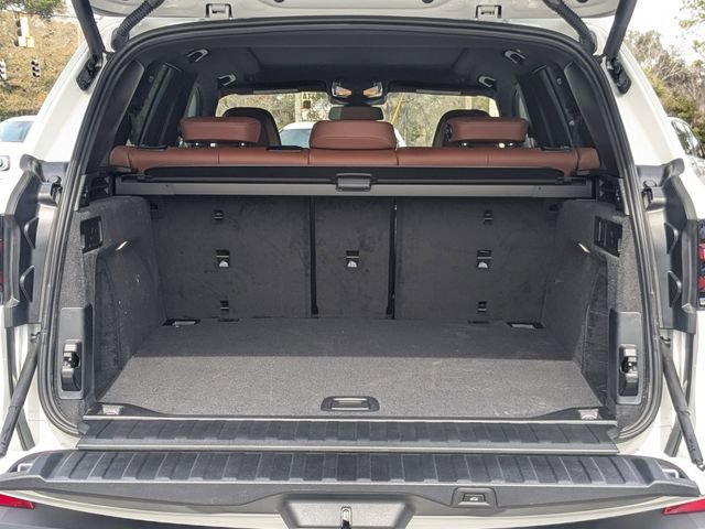 New 2026 BMW X5 sDrive40i image 14