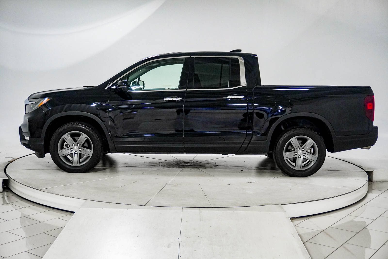 Used 2023 Honda Ridgeline RTL-E image 5