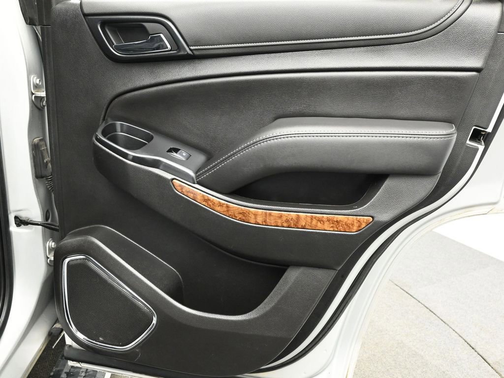 Used 2020 Chevrolet Tahoe Premier w/ Max Trailering Package image 18