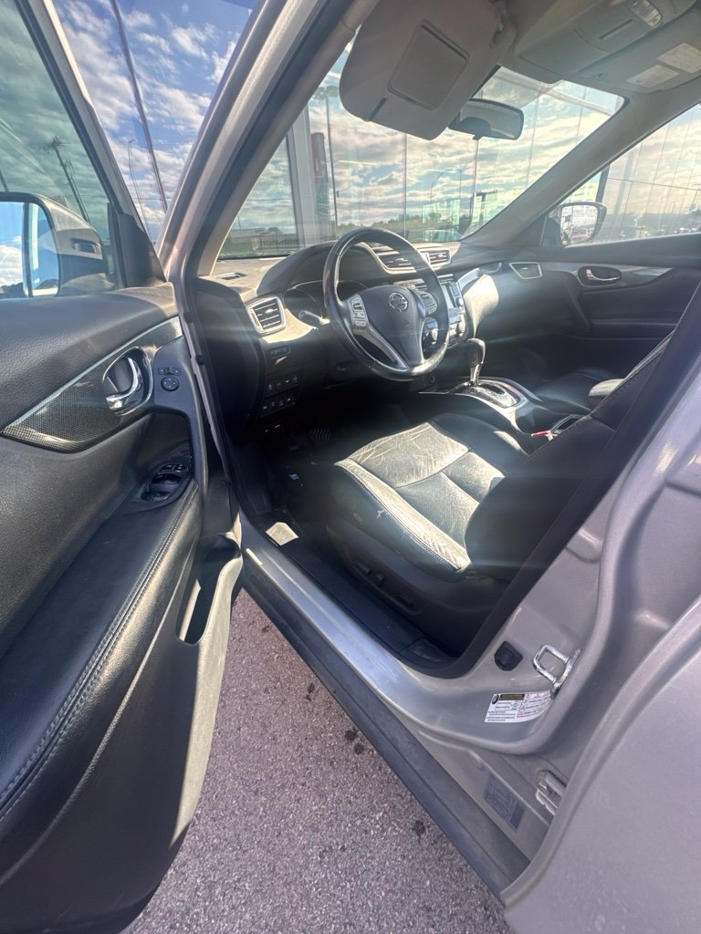 Used 2015 Nissan Rogue SL w/ SL Premium Package AWD/4WD image 8