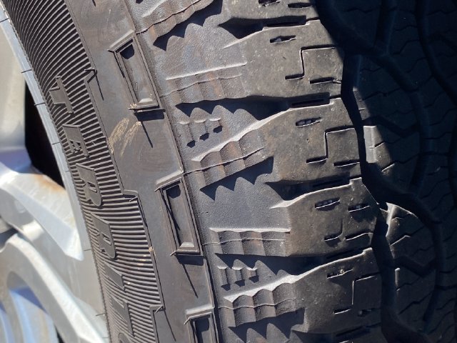 Used 2013 Chevrolet Traverse LT FWD image 15
