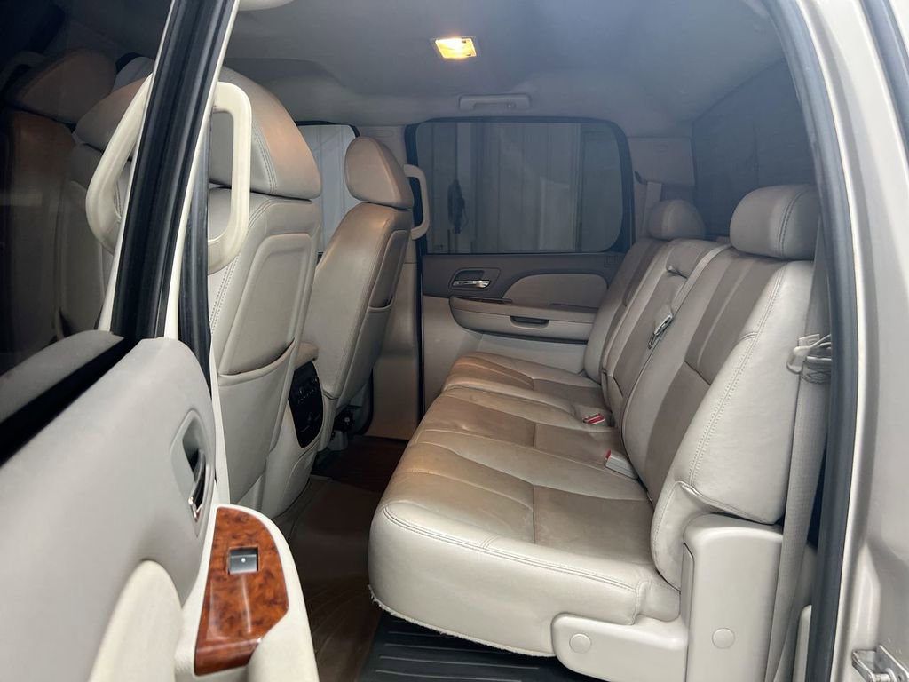 Used 2008 Chevrolet Silverado 2500 LTZ w/ Suspension Package, Off-Road image 22