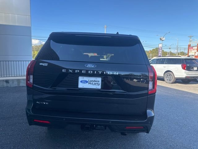 New 2025 Ford Expedition Active image 4