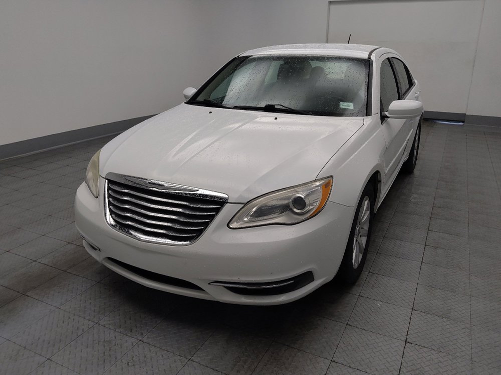 Used 2014 Chrysler 200 Touring FWD image 15