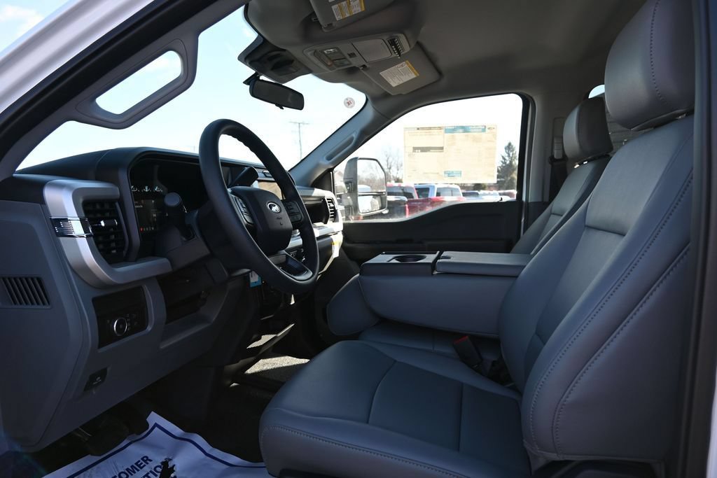 New 2026 Ford F450 XL w/ XL Chrome Package AWD/4WD image 16