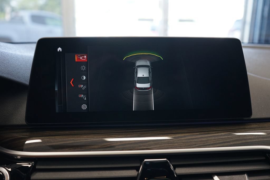 Used 2018 BMW 530i xDrive AWD/4WD image 36