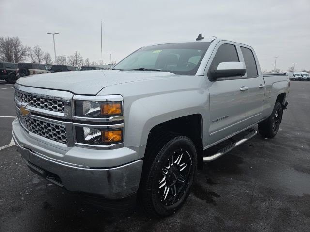 Used 2015 Chevrolet Silverado 1500 LT image 2