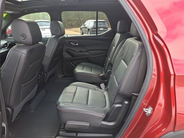 Used 2023 Chevrolet Traverse RS image 10