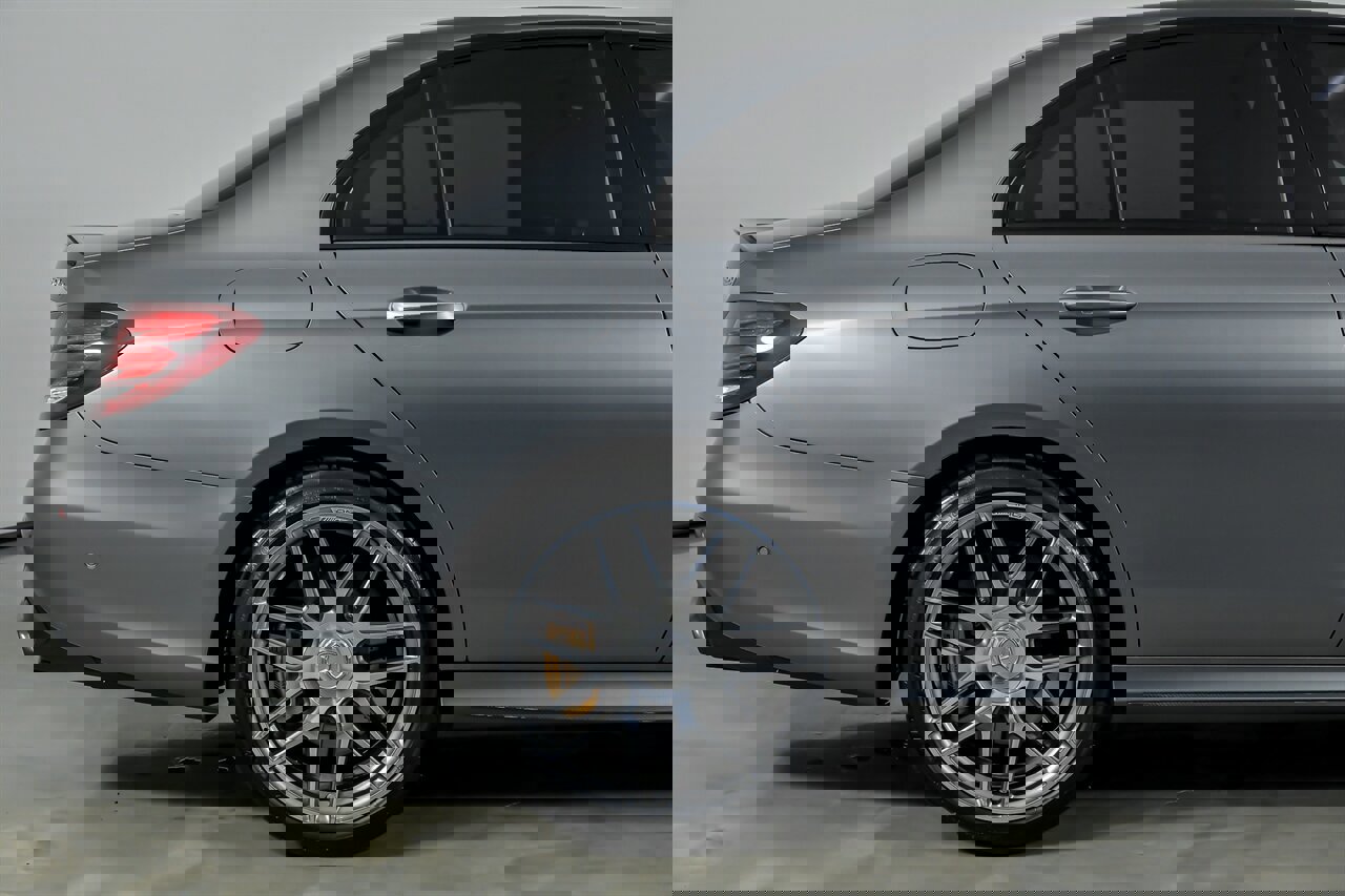 Used 2019 Mercedes-Benz E 63 AMG S image 13