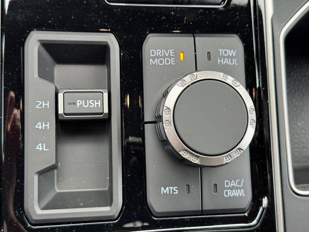 New 2026 Toyota Tundra SR5 image 18