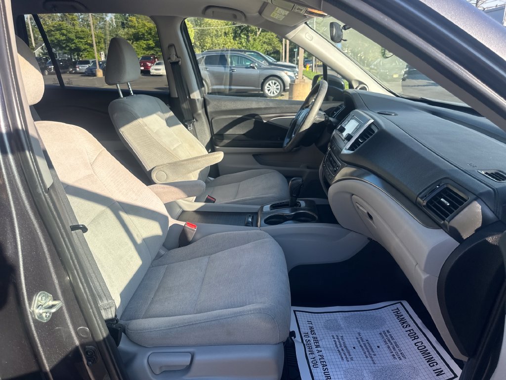 Used 2016 Honda Pilot LX image 24