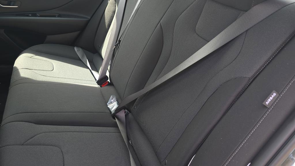 New 2026 Hyundai Elantra SE FWD image 28