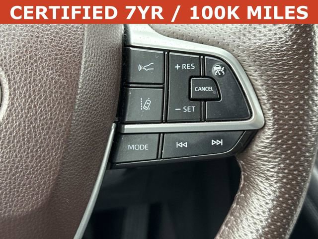 Used 2022 Toyota Sienna Platinum AWD/4WD image 24