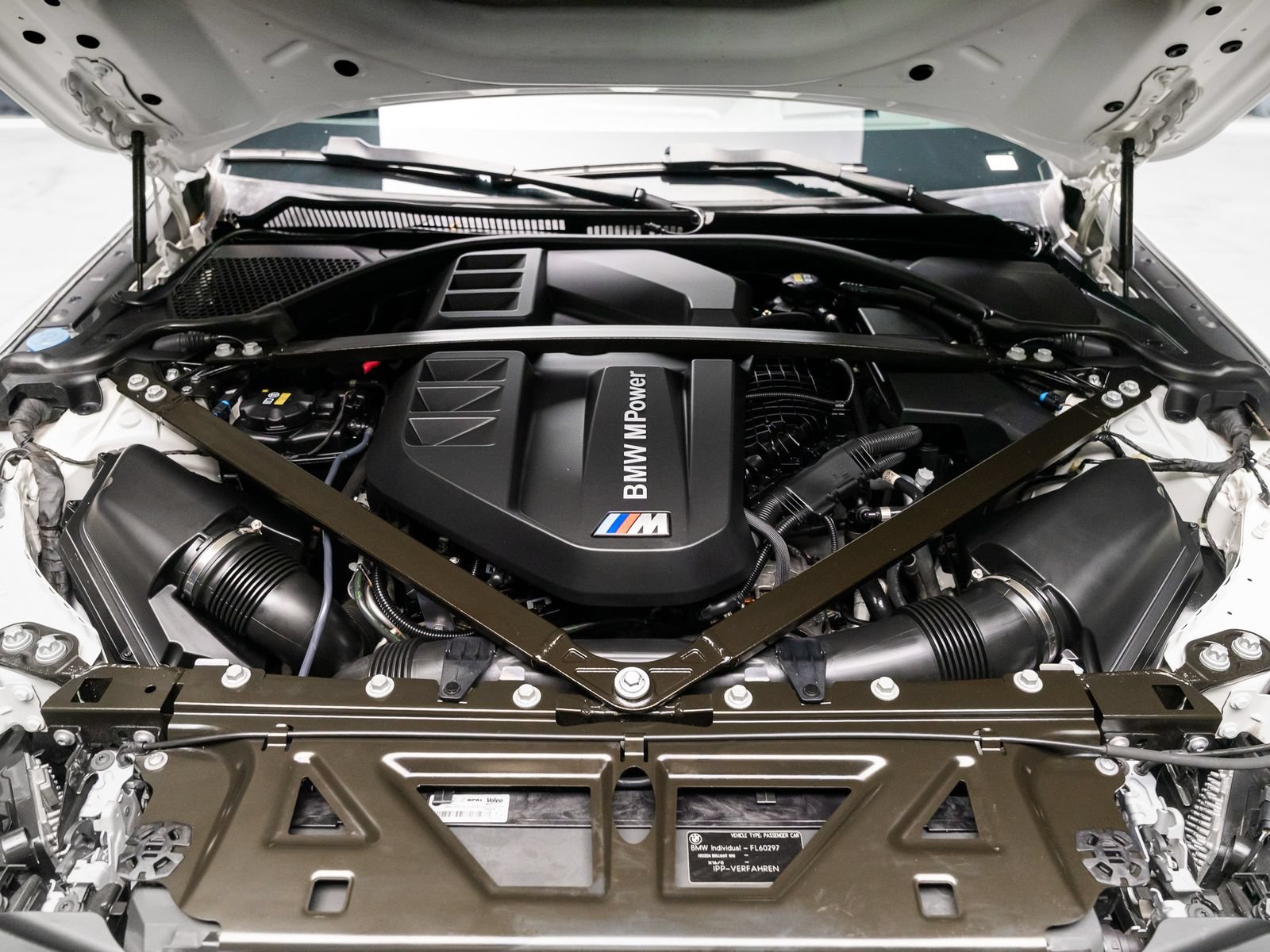 Used 2021 BMW M3 w/ Executive Package RWD image 39