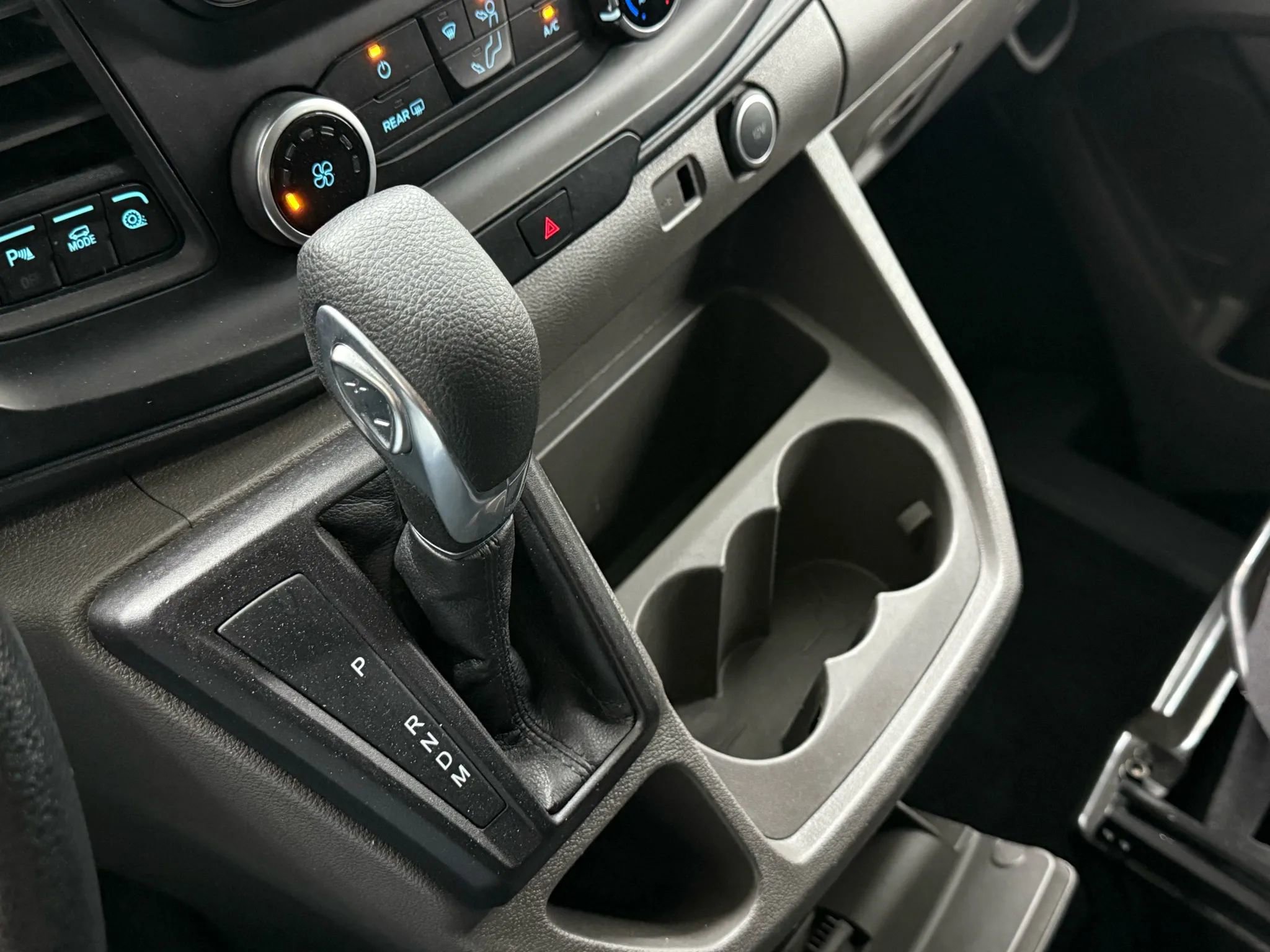 Used 2021 Ford Transit 350 XLT image 19