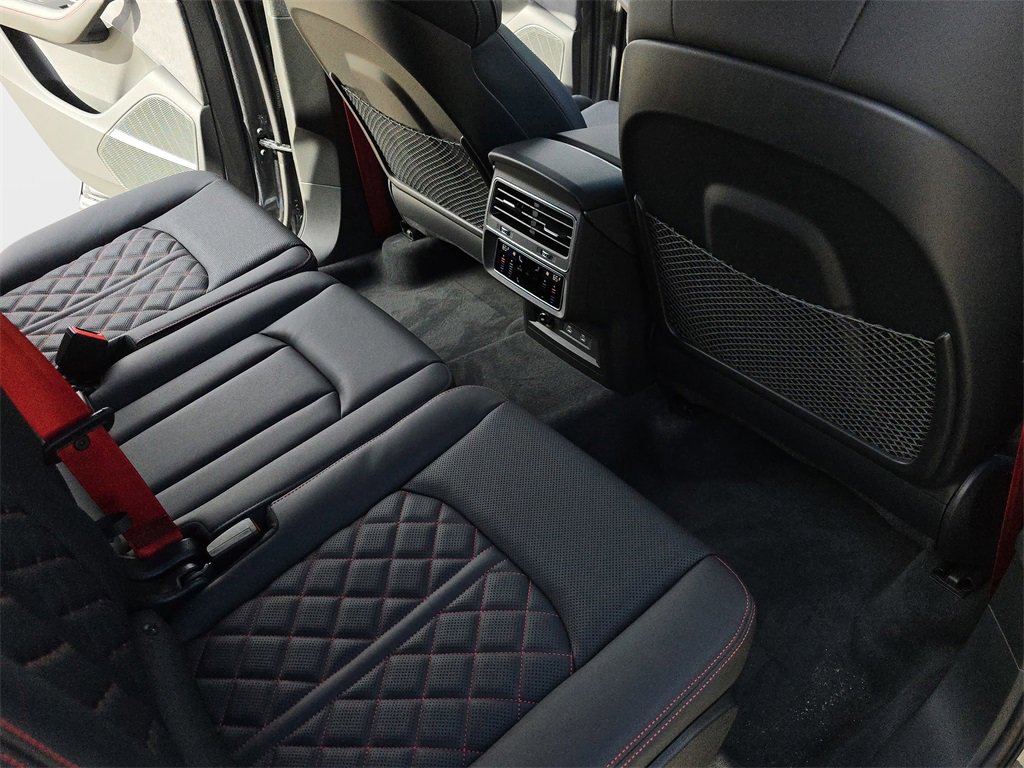 New 2026 Audi Q7 3.0T Prestige image 11