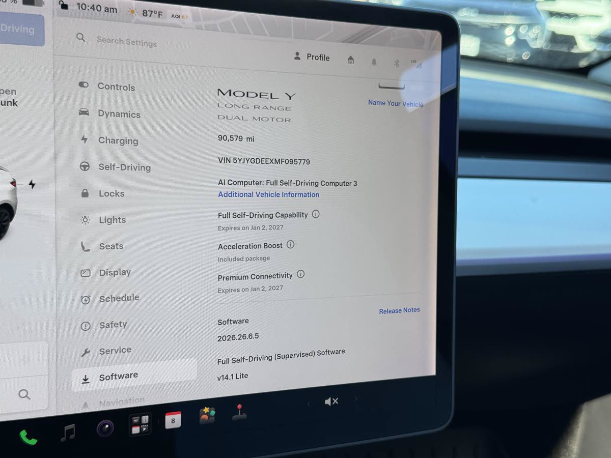 Used 2021 Tesla Model Y Long Range AWD/4WD image 34