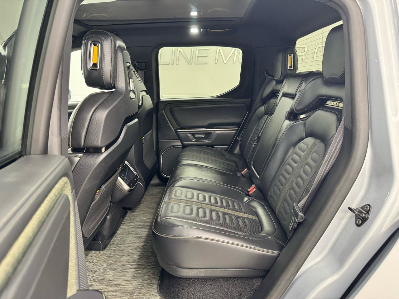 Used 2025 Rivian R1T Adventure AWD/4WD image 13