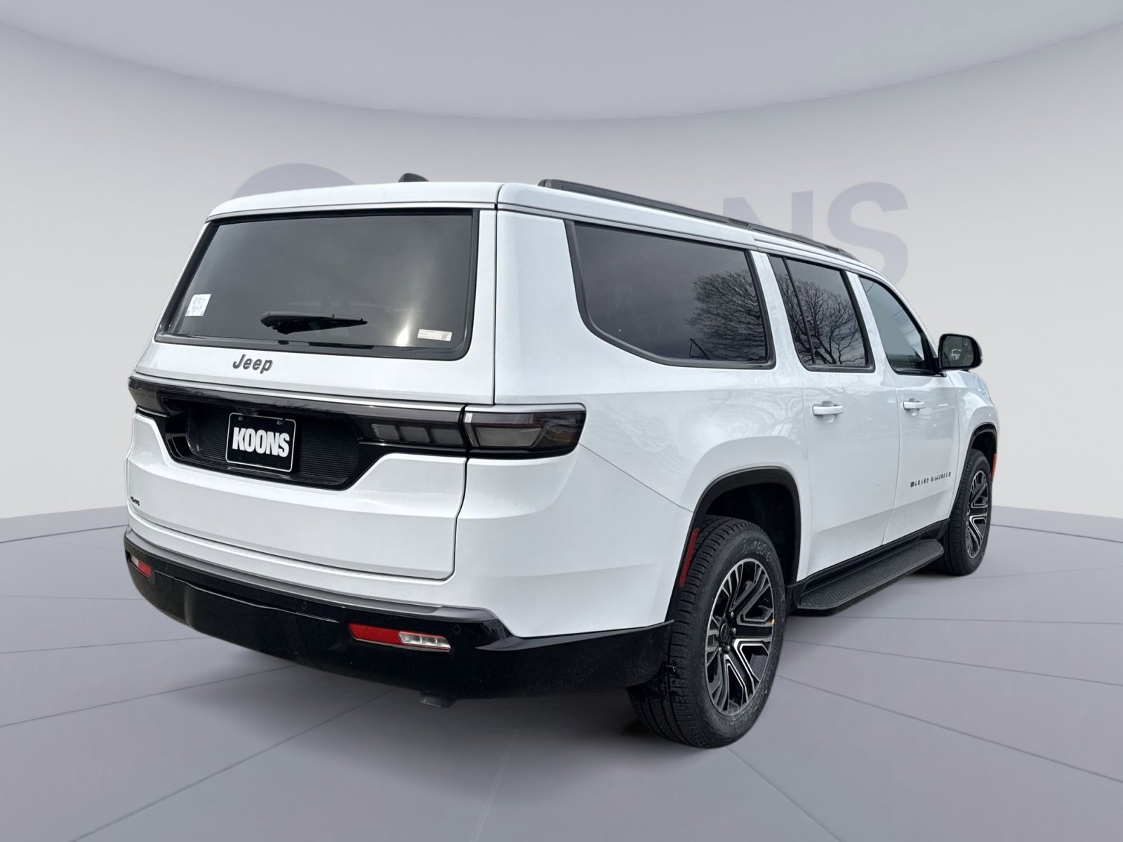 New 2026 Jeep Grand Wagoneer L 4WD w/ Premium Group I image 7