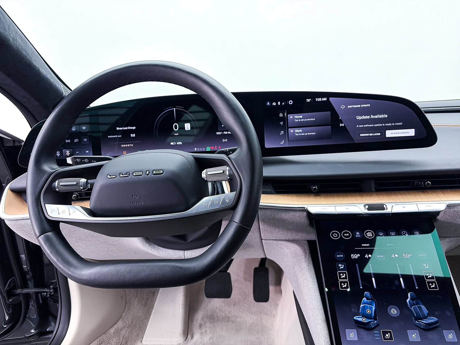 Used 2024 Lucid Air Touring AWD/4WD image 3
