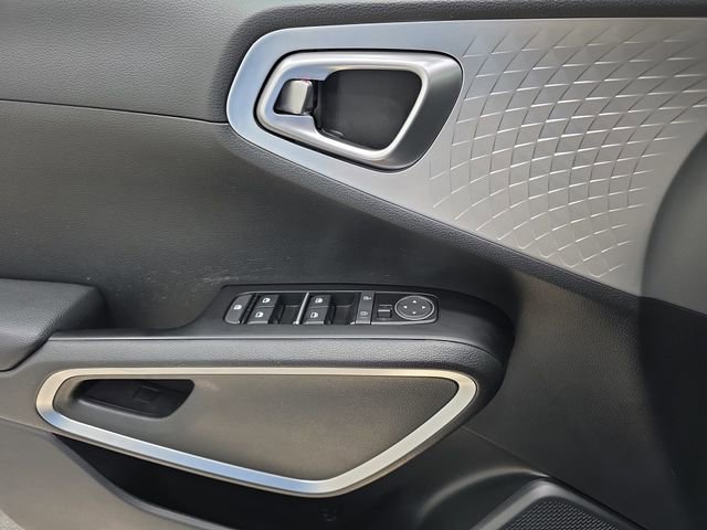 Used 2024 Kia Soul S image 28