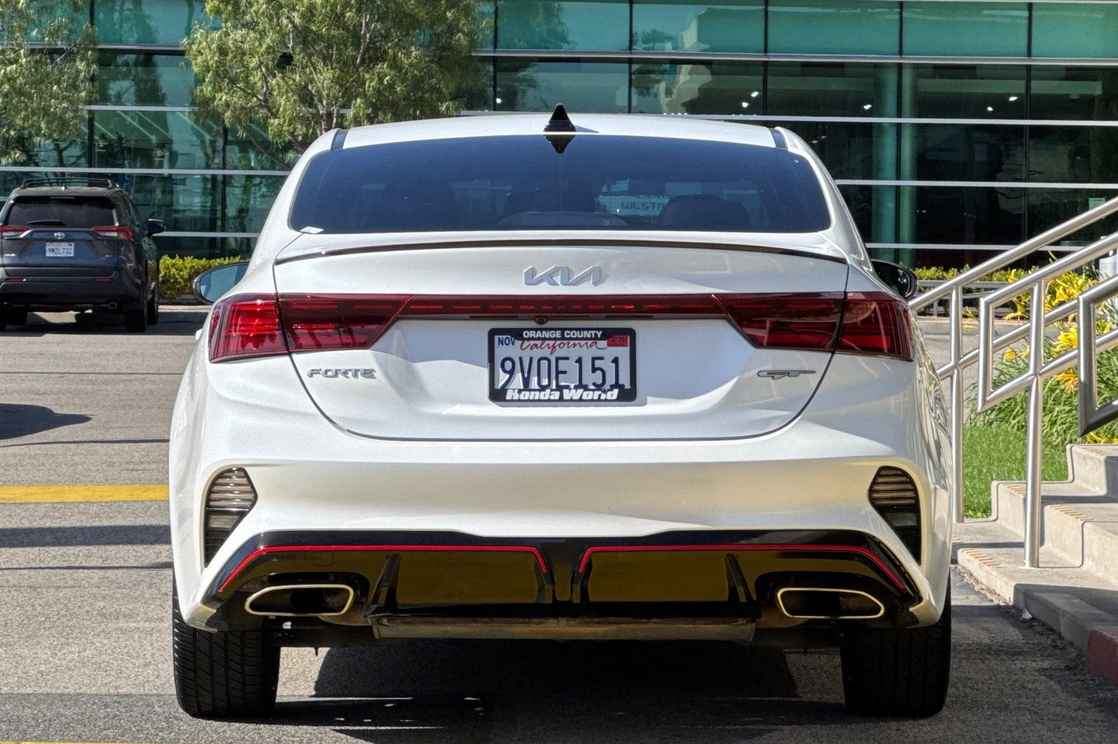 Used 2023 Kia Forte GT FWD image 5