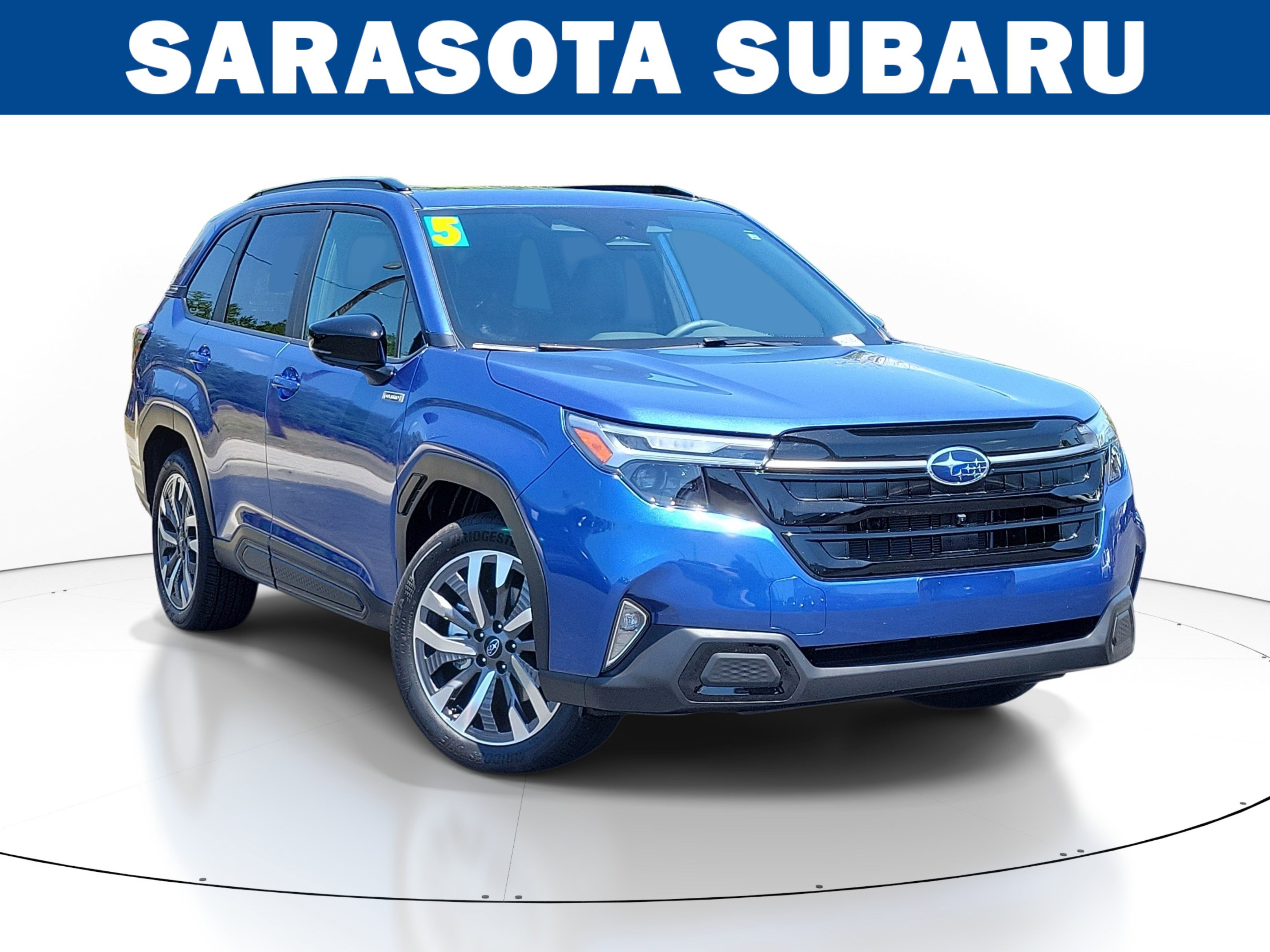 Certified 2025 Subaru Forester Touring AWD/4WD image 1