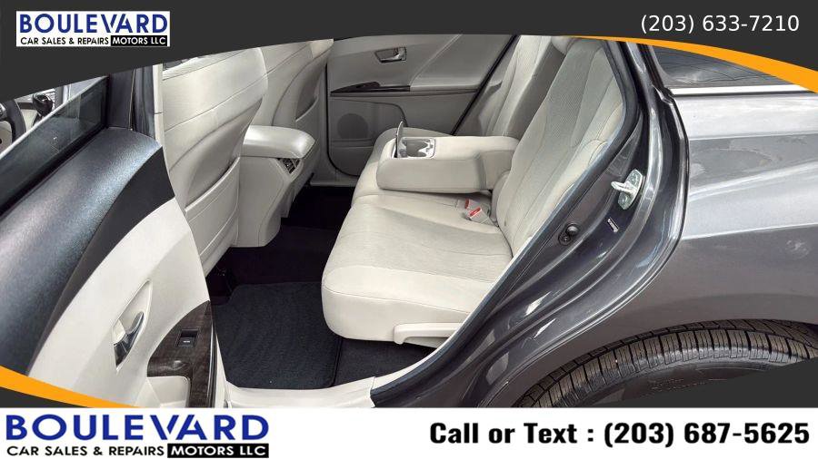 Used 2013 Toyota Venza LE w/ LE Preferred Pkg AWD/4WD image 31