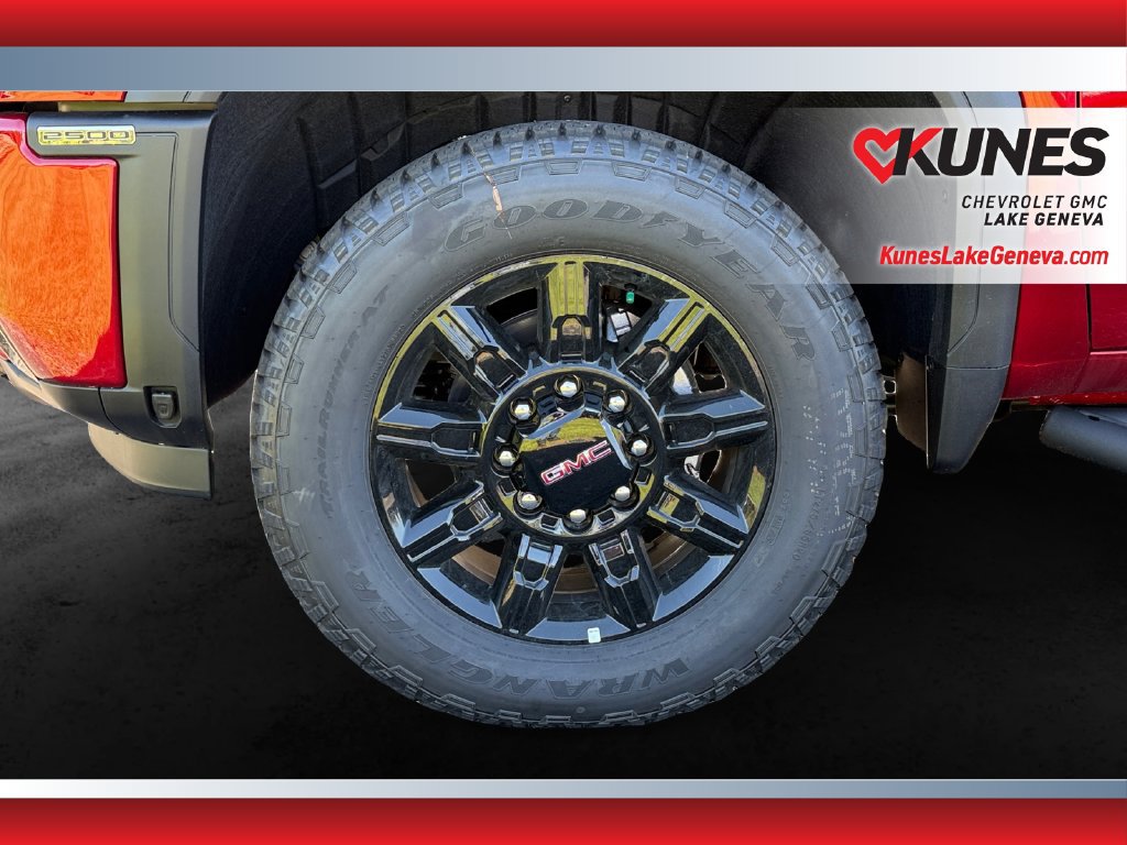 New 2026 GMC Sierra 2500 AT4 w/ Technology Package AWD/4WD image 10