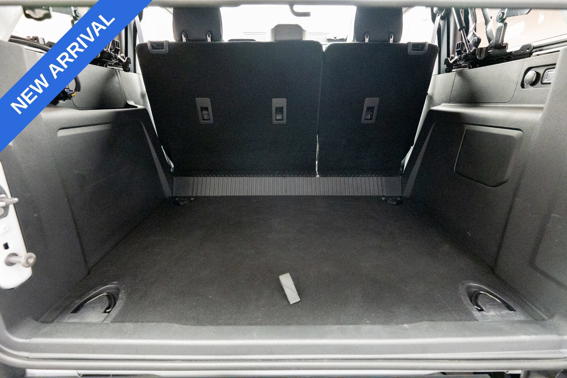 Used 2024 Ford Bronco Outer Banks AWD/4WD image 38