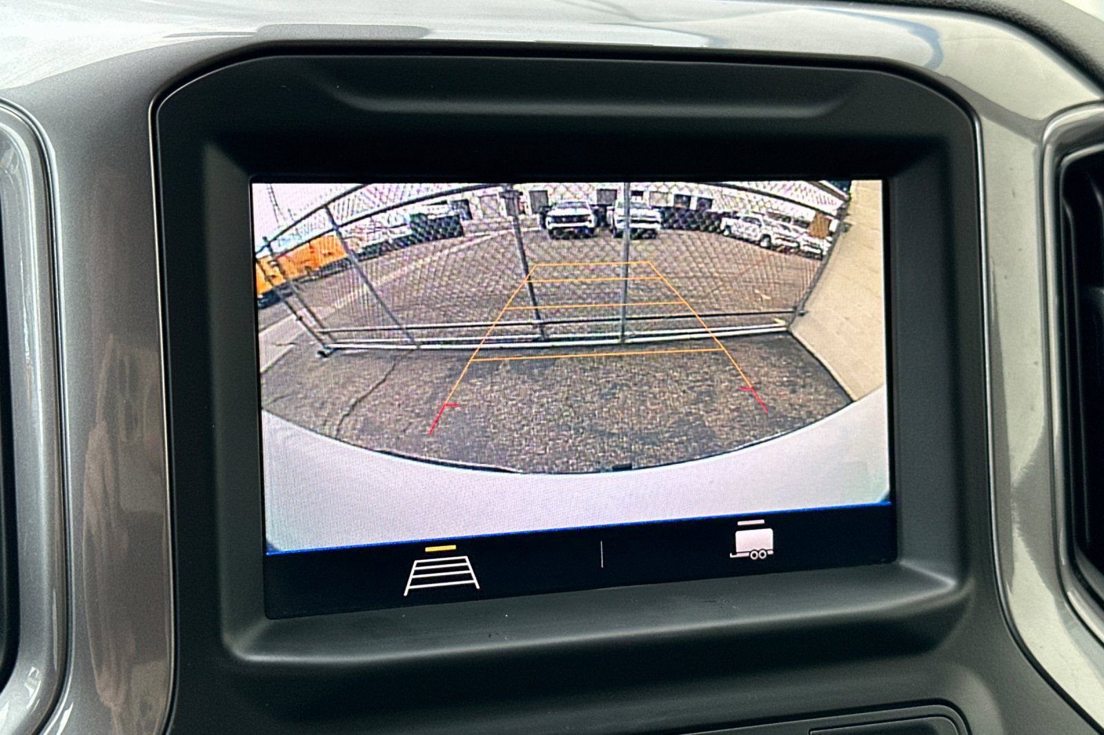 Used 2020 Chevrolet Silverado 1500 Custom w/ Custom Value Package image 25