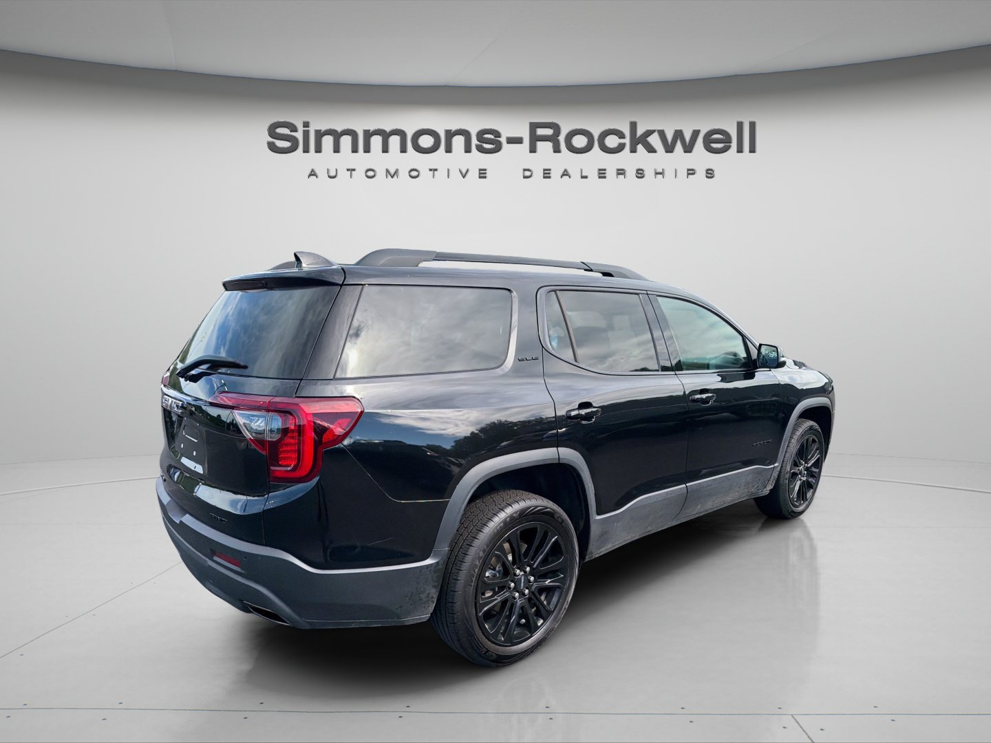 Used 2023 GMC Acadia SLE w/ Driver Convenience Package AWD/4WD image 5