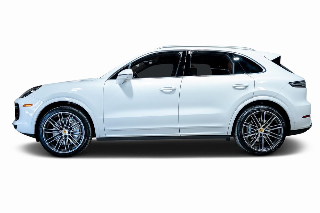 Used 2021 Porsche Cayenne Turbo image 21
