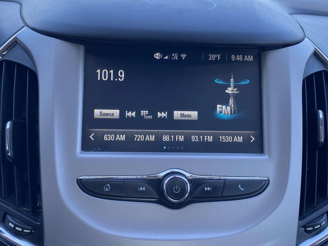 Used 2018 Chevrolet Cruze LS image 21