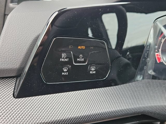New 2026 Volkswagen GTI SE FWD image 27