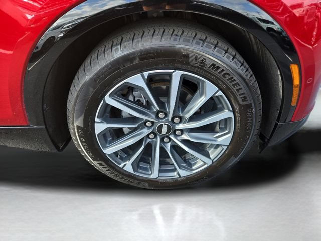 Certified 2024 Cadillac Lyriq Sport w/ LPO, Floor Liner Package AWD/4WD image 39