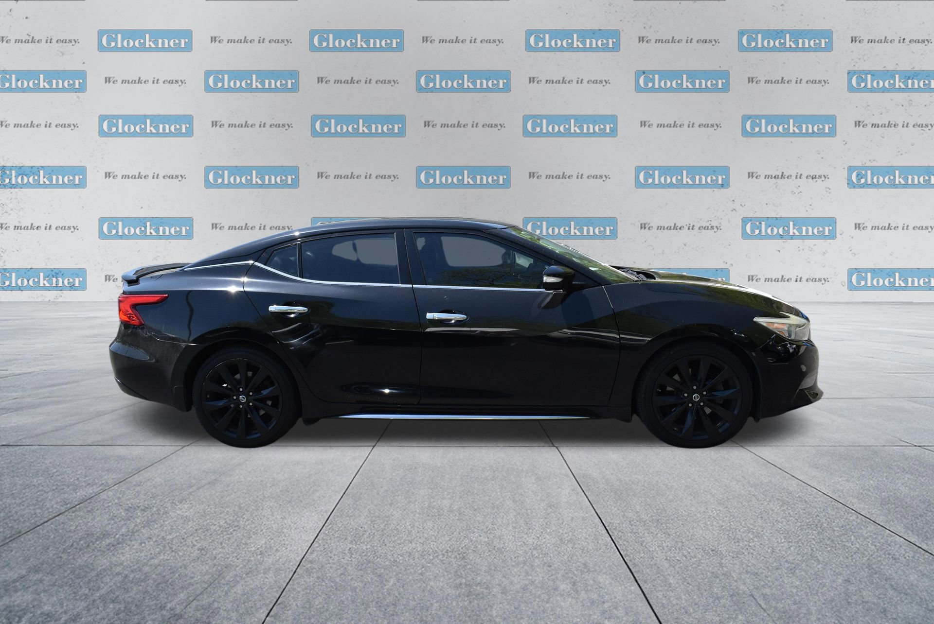 Used 2017 Nissan Maxima SR w/ Midnight Edition FWD image 4