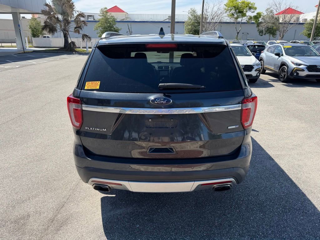 Used 2017 Ford Explorer Platinum image 6
