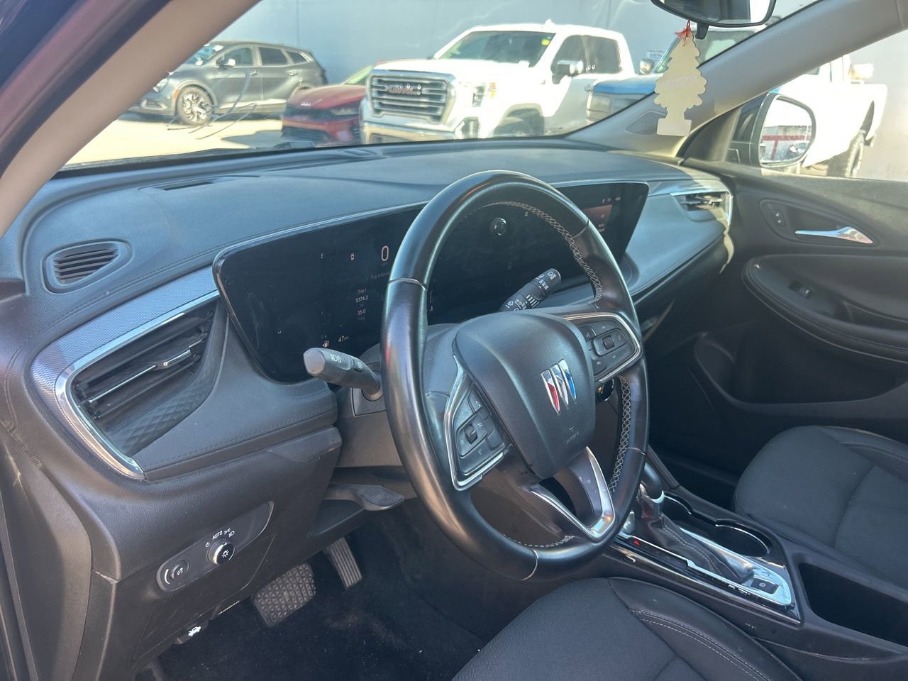 Used 2024 Buick Encore GX Preferred image 7