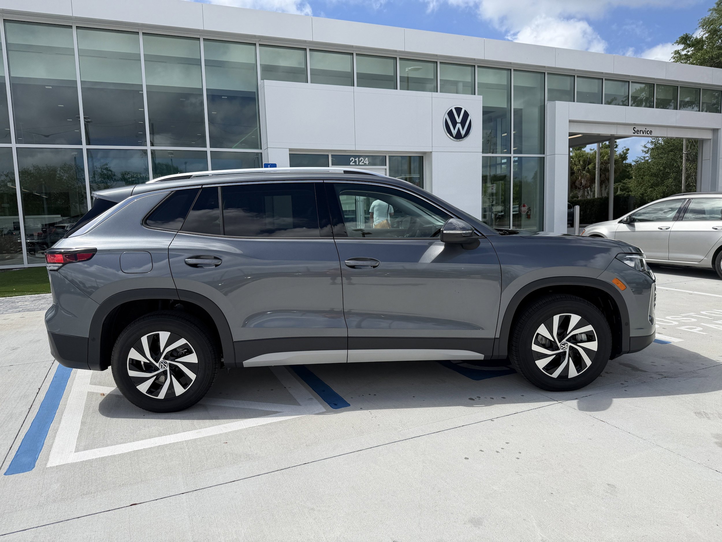 New 2026 Volkswagen Tiguan S AWD/4WD video 2