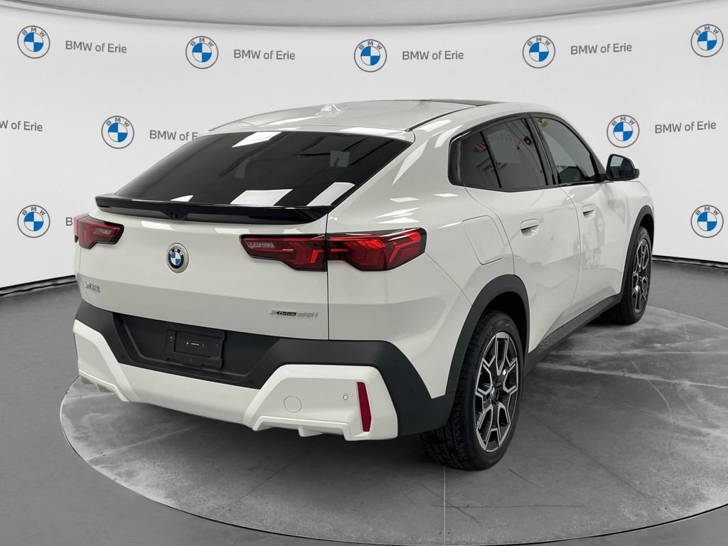 Certified 2026 BMW X2 xDrive28i AWD/4WD image 5