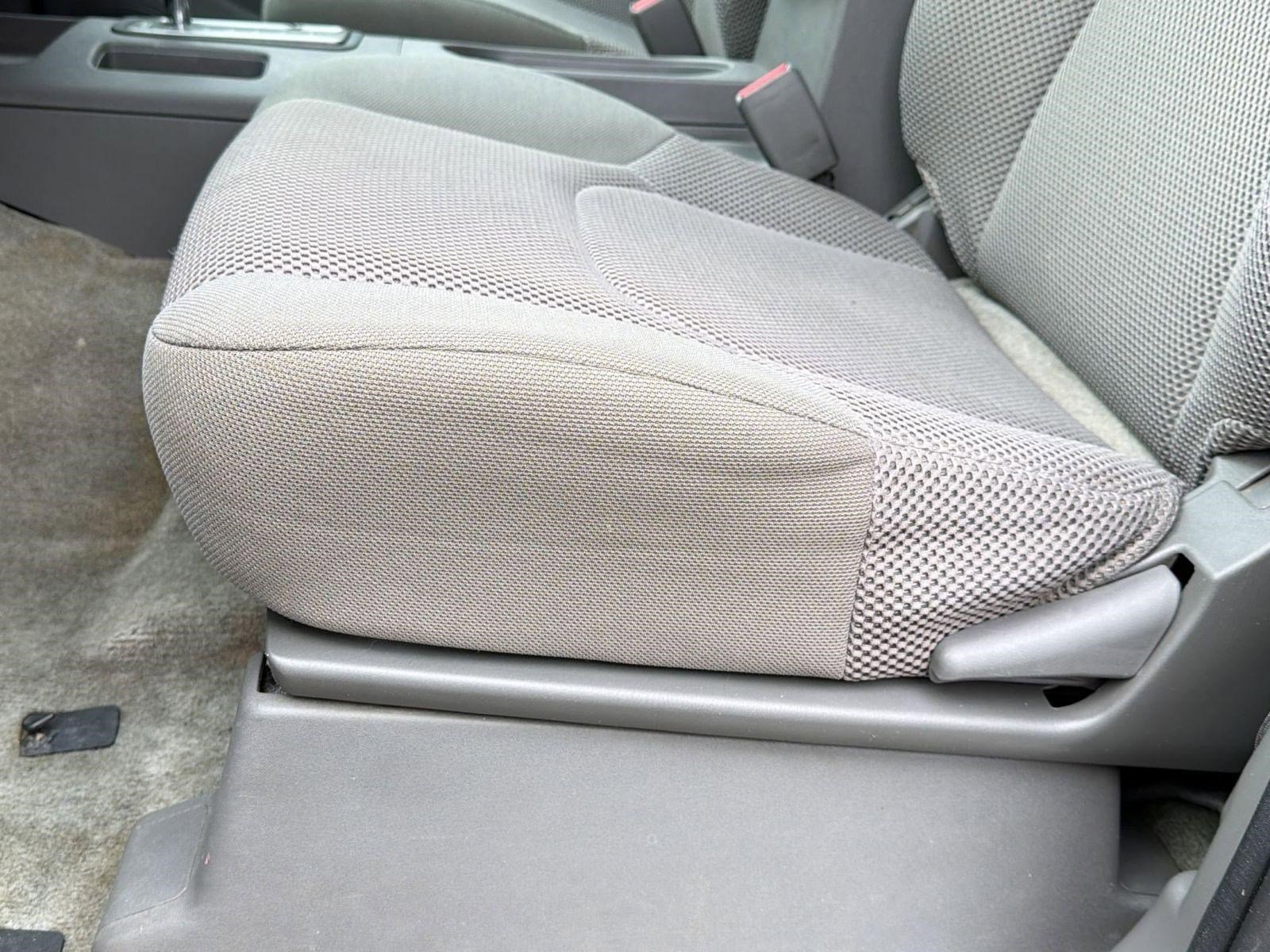 Used 2015 Nissan Frontier SV RWD image 14