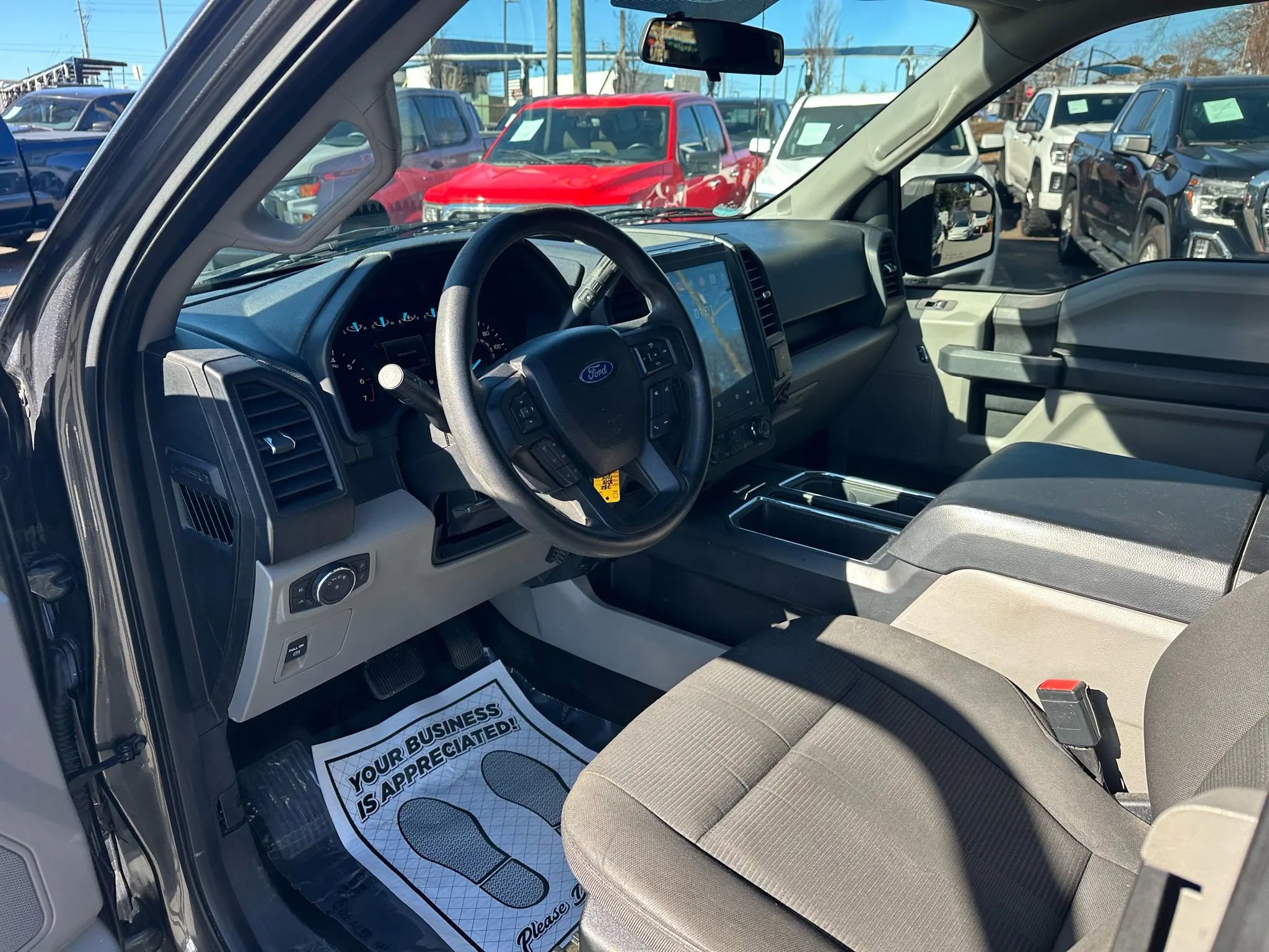 Used 2018 Ford F150 XL w/ Equipment Group 101A Mid RWD image 18